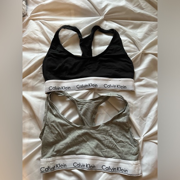 Calvin Klein Modern Cotton Unlined Bralette in Grey & Black - Picture 4 of 5
